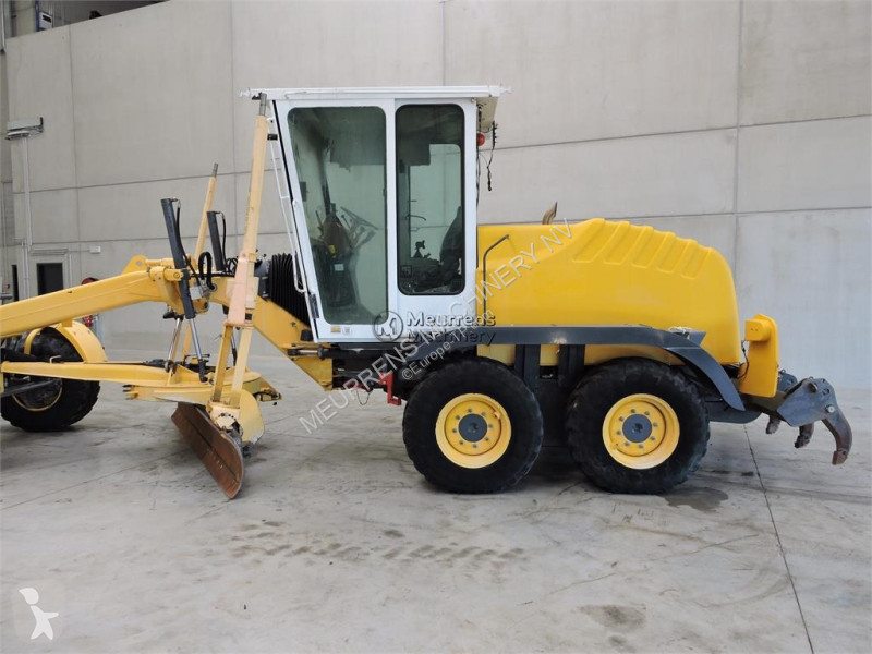 Planeringshøvl New Holland F106.6A
