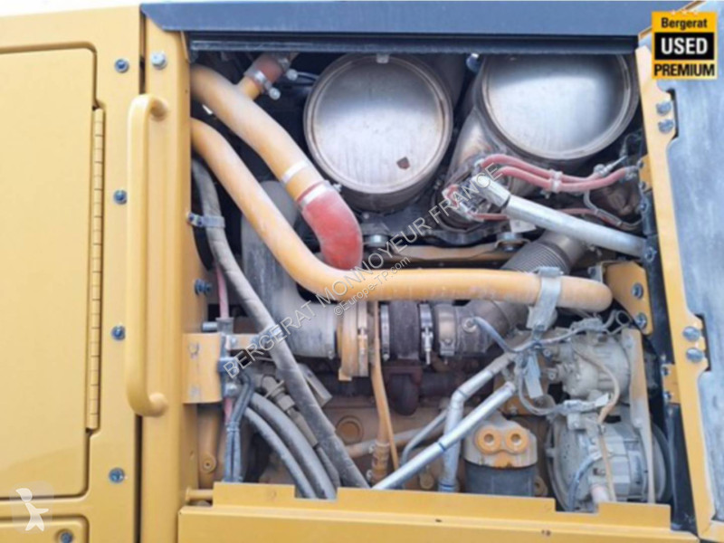 Грейдер Caterpillar 140 AWD