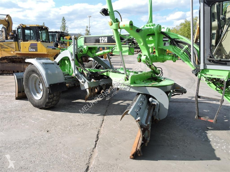 Vägskrapa Caterpillar 12H