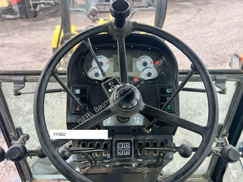 Vägskrapa New Holland F 106.6 A