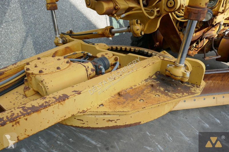 Grejdr Caterpillar