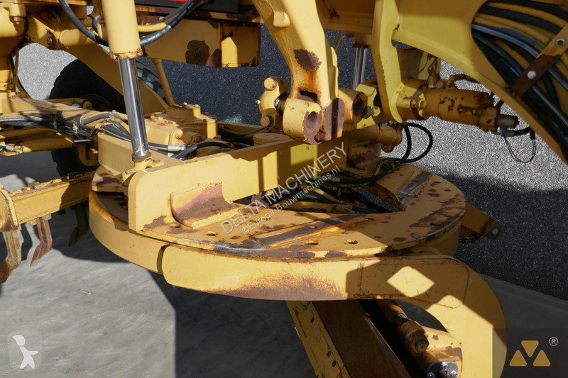 Niveladora Caterpillar