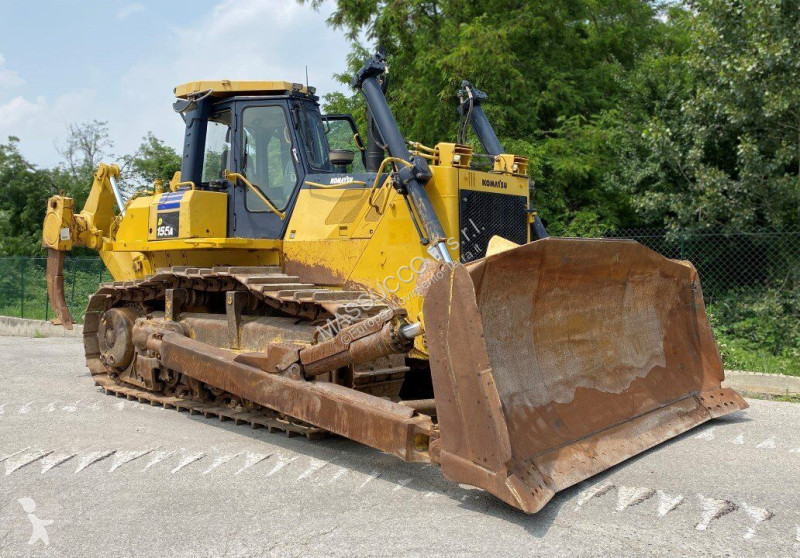ممهدة طرق Komatsu D155A-3