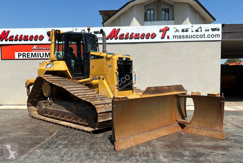 Grejder Caterpillar D6N LGP