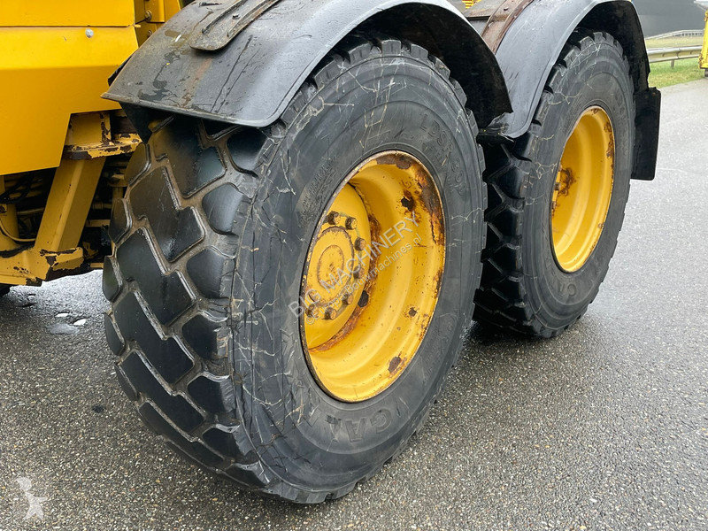 ممهدة طرق Caterpillar CE