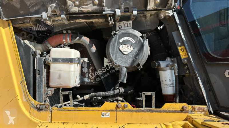 ممهدة طرق Komatsu D61PX