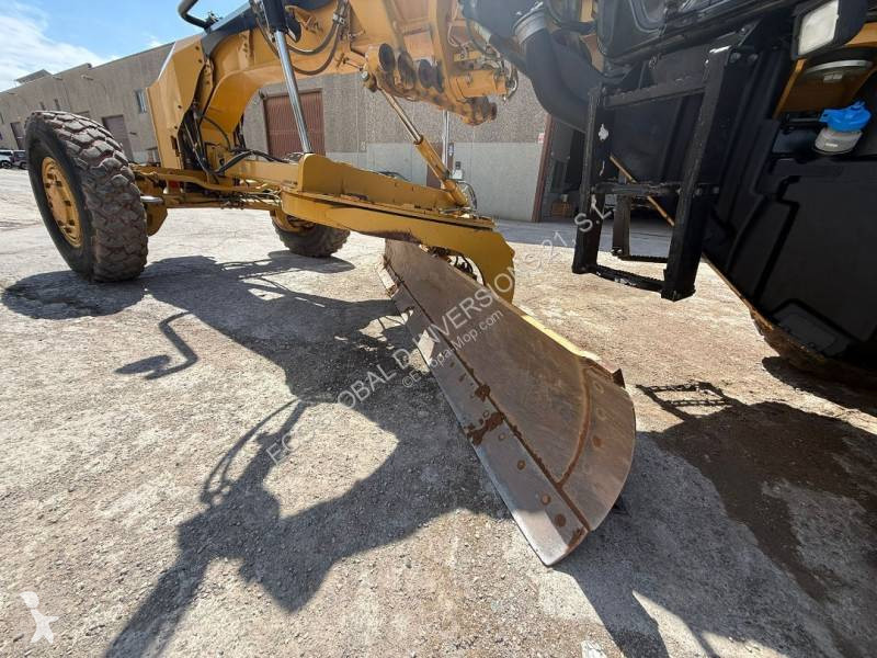 Grejder Caterpillar 12M3 AWD