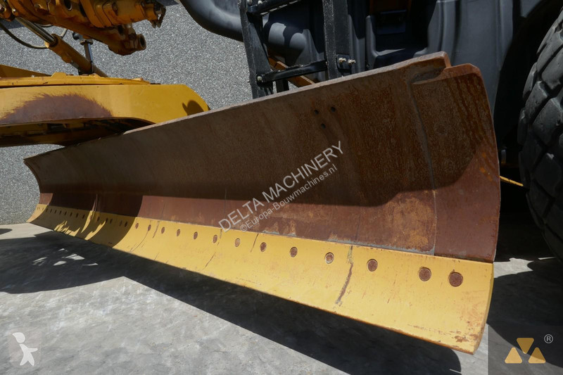 Grejder Caterpillar 160M