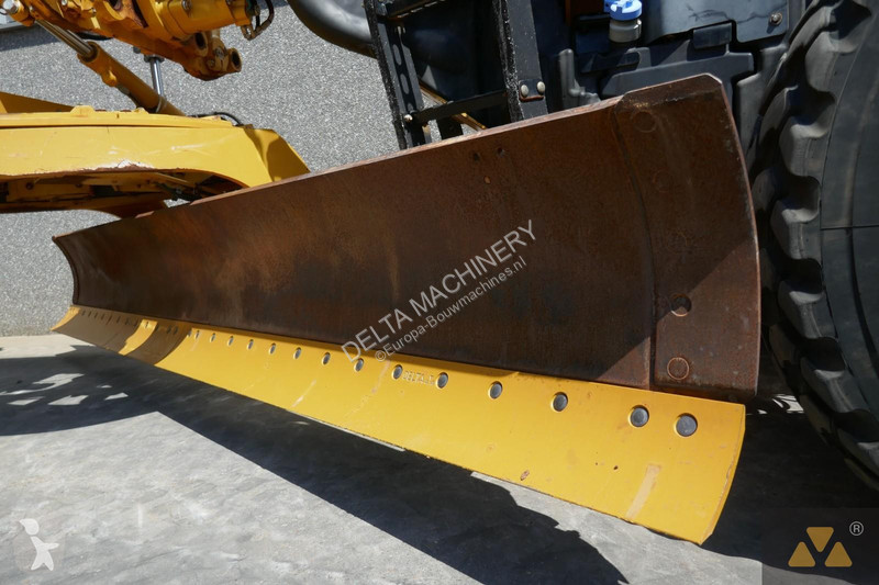 Grejder Caterpillar 12M3