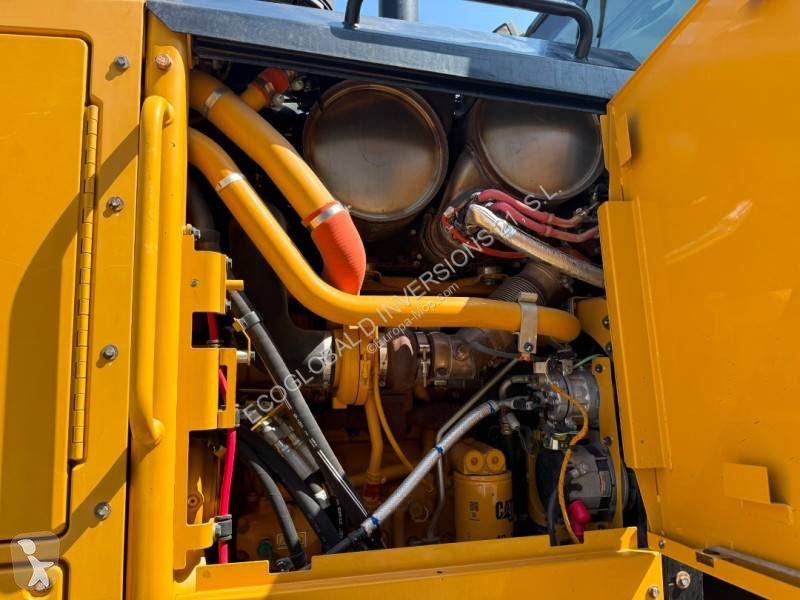 ممهدة طرق Caterpillar 12M3 AWD
