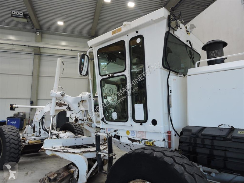 Grejder Caterpillar 12H