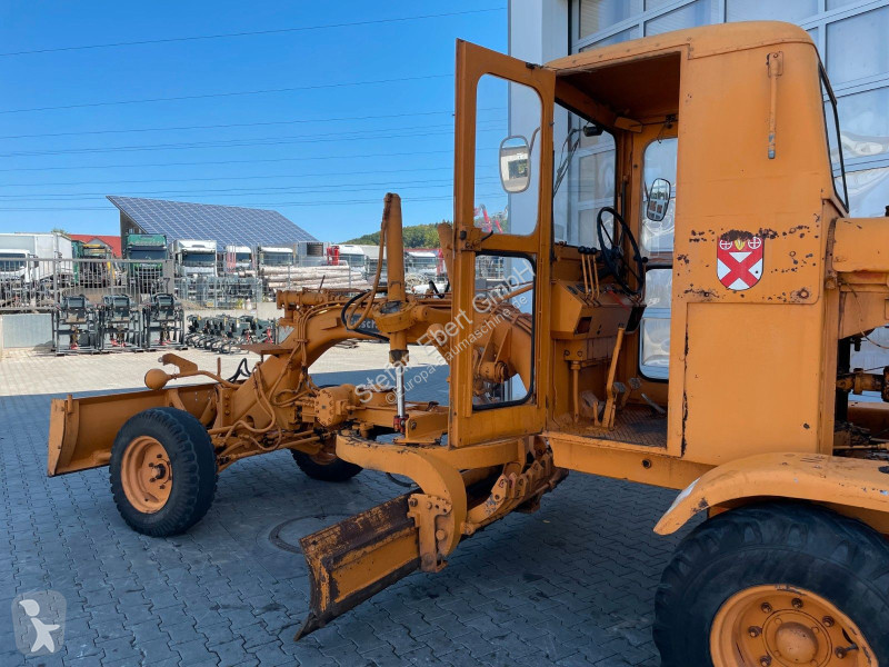 Grejder  Frisch Grader 50D / 10.752h / 1963