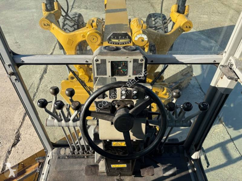Grejder Caterpillar 140K VHP