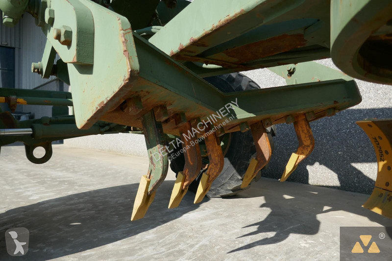 ممهدة طرق Caterpillar Ex-army