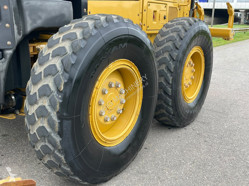 Grader Caterpillar 140 15A