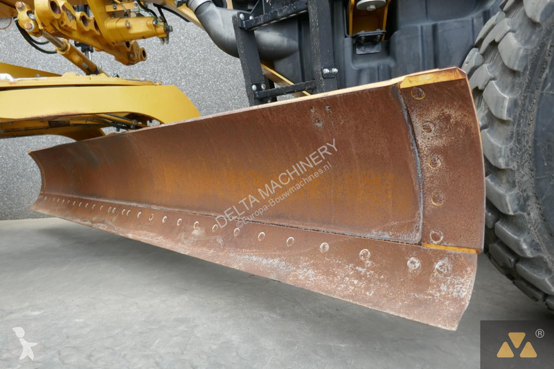Niveladora Caterpillar 2