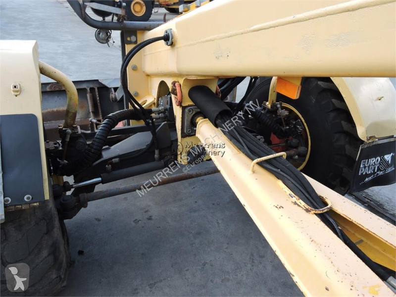 Planeringshøvl New Holland F106.6A