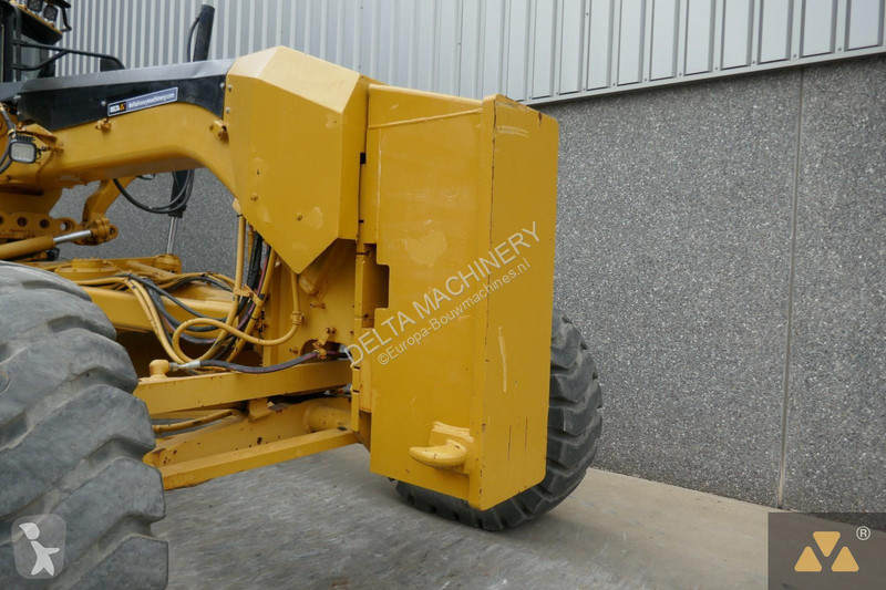 Grejder Caterpillar 140M
