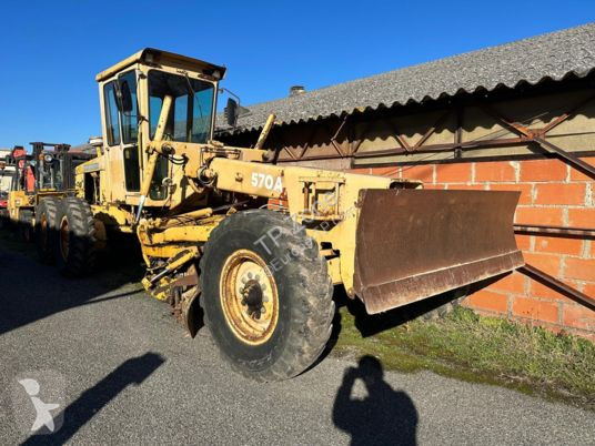 Niveladora John Deere 570 a à 12 900 € ht