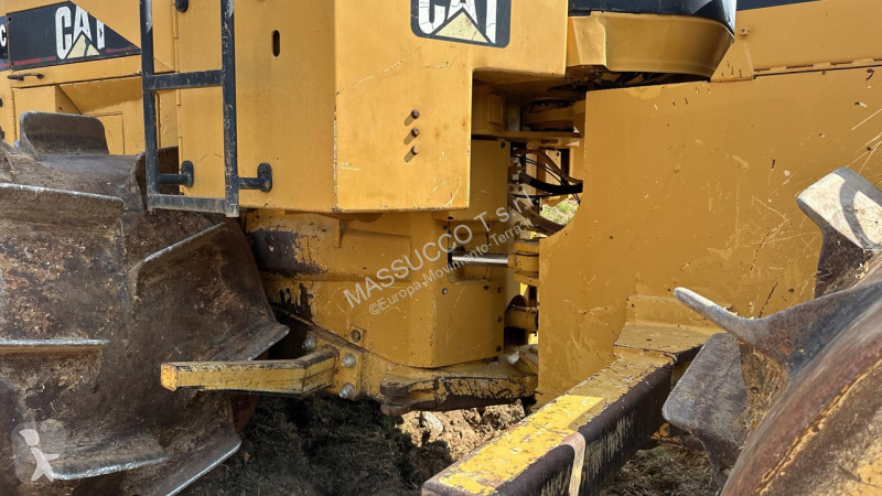 Grejder Caterpillar 826C