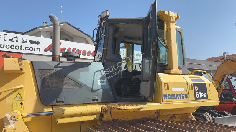ممهدة طرق Komatsu D61PX
