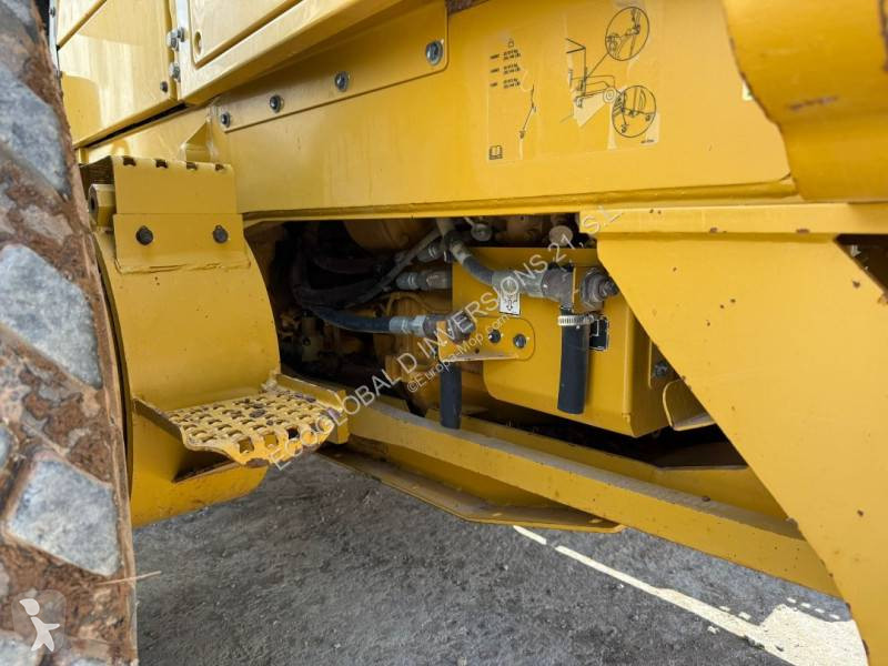 Grejder Caterpillar 12M3 AWD