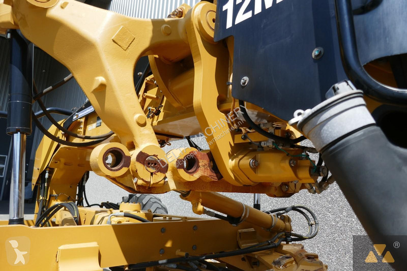 Grejder Caterpillar 12M3