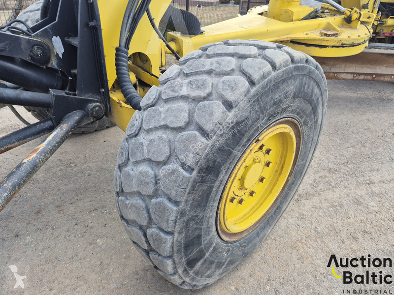 Грейдер XCMG GR215