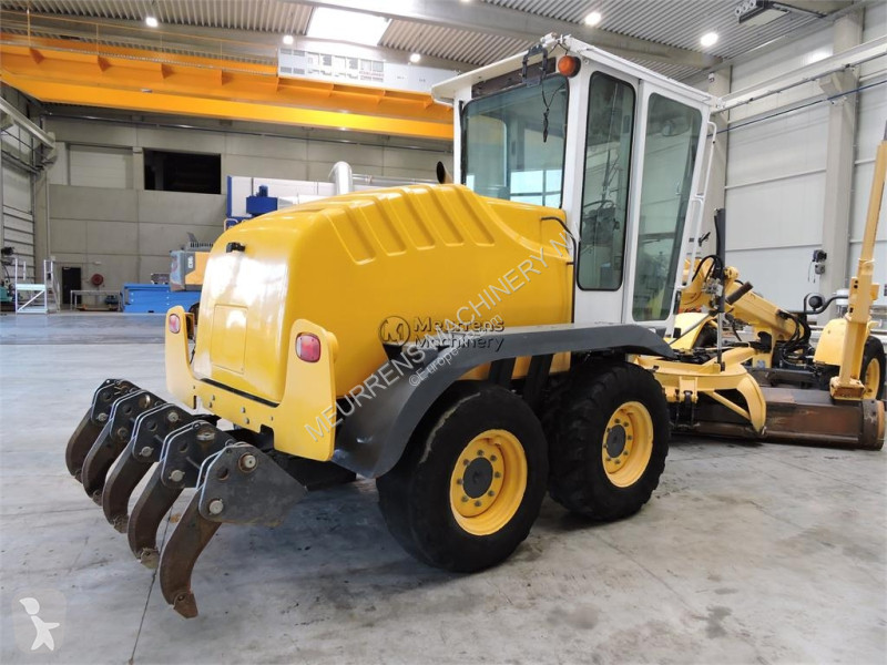 Planeringshøvl New Holland F106.6A