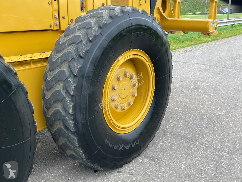 Grader Caterpillar 140 15A