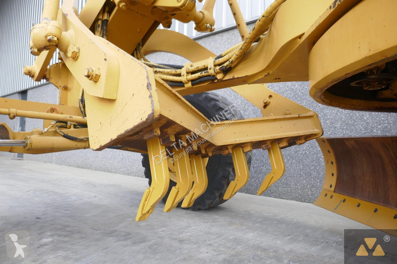 Niveladora Caterpillar