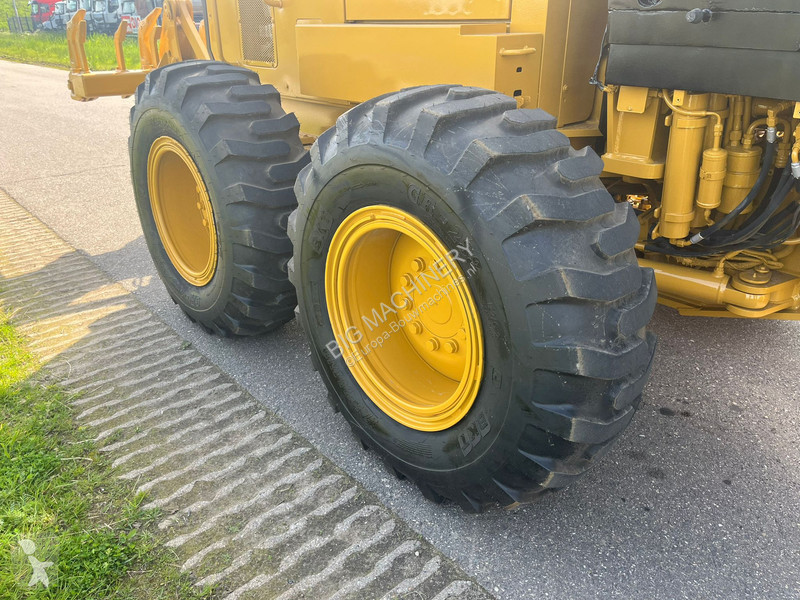 Grader Caterpillar C - Push block / Ripper /...