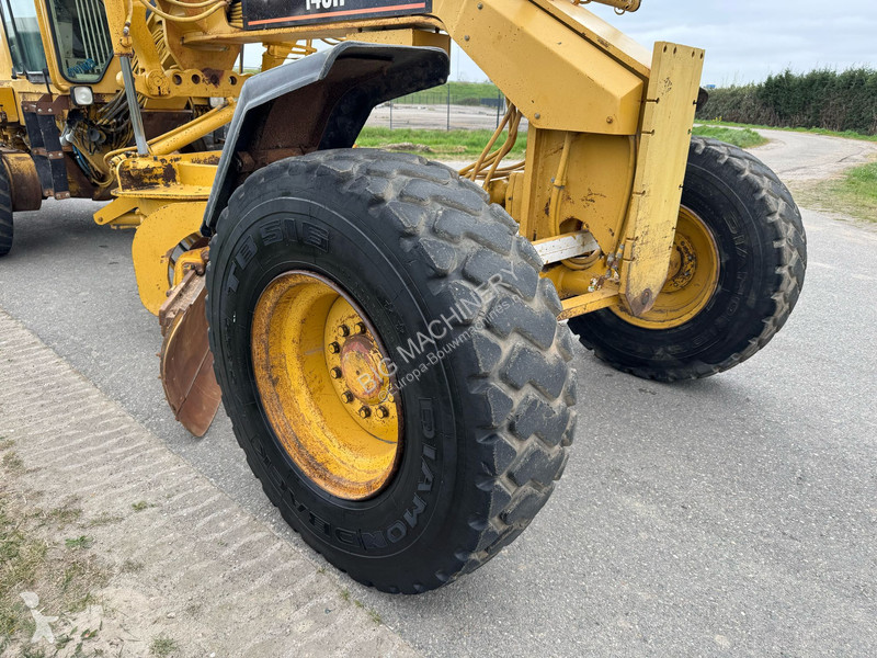Niveladora Caterpillar 3306 engine