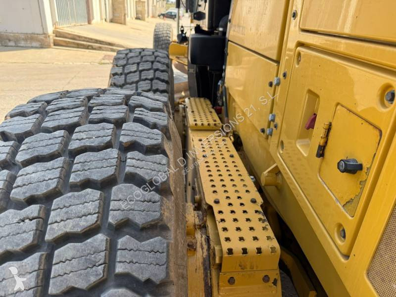 Planeringshøvl Caterpillar 140 M3 AWD