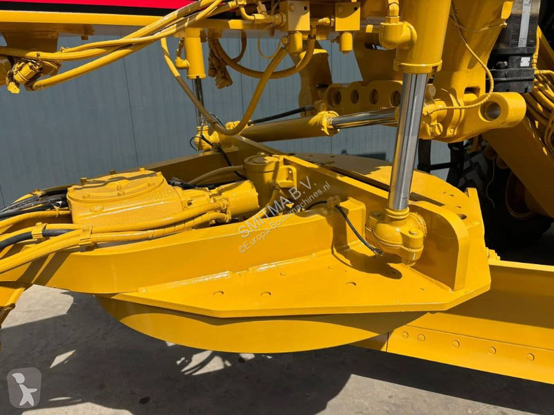 Grejder Caterpillar