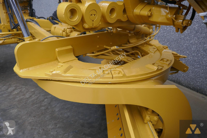 Грейдер Caterpillar 140M3