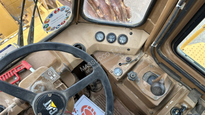 Grejder Caterpillar 825C