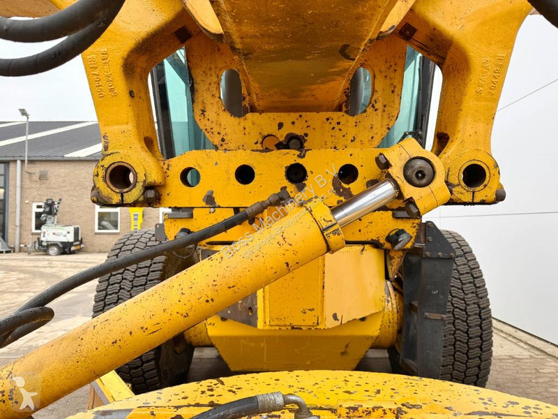 Niveladora Volvo - 4.88m Blade / 3 Tine Ripper...