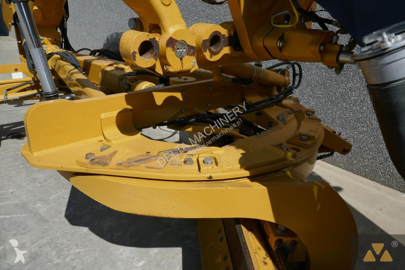 Grejder Caterpillar