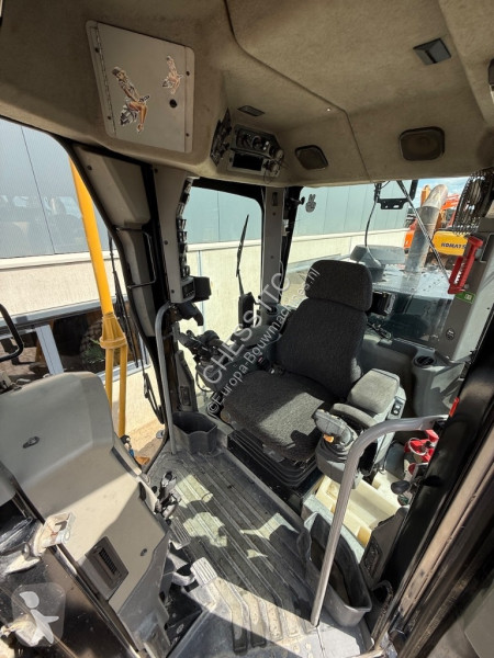 Grejder Caterpillar 140 M