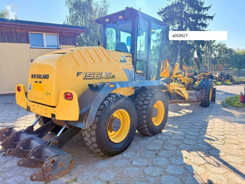 Грейдер New Holland F156.6 A
