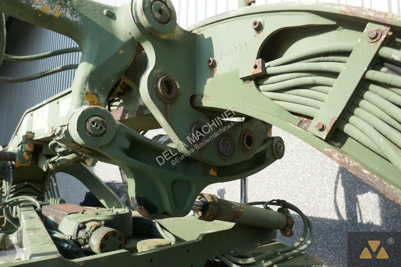 Грейдер Caterpillar Ex-army