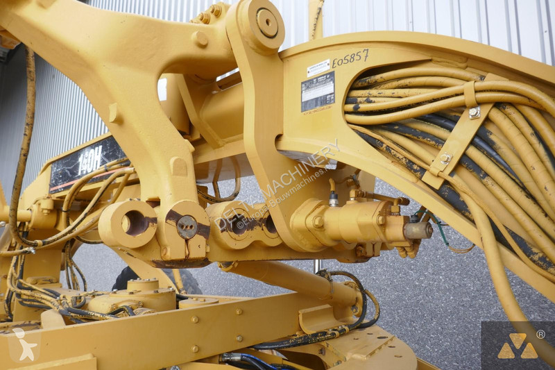 Niveladora Caterpillar