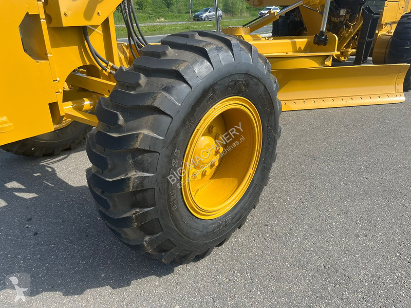 Grader Caterpillar C - Push block / Ripper /...