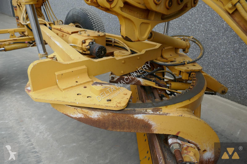 Grejdr Caterpillar