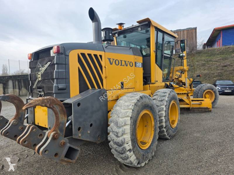 Niveladora Volvo G930