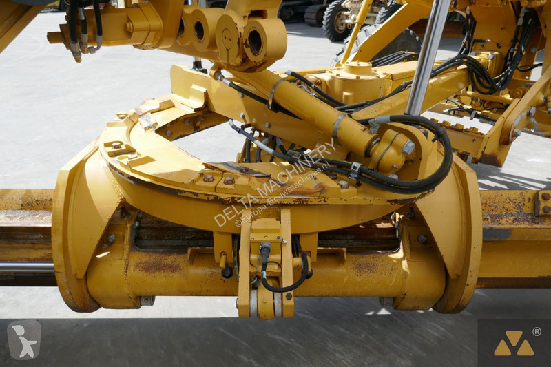 Grader Caterpillar 3
