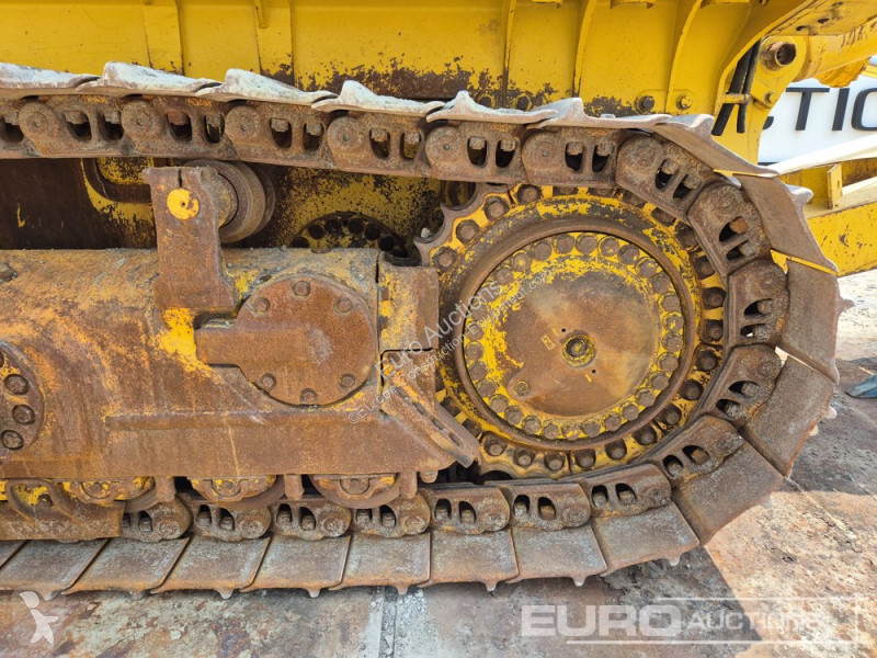 Niveladora Komatsu D155A-6