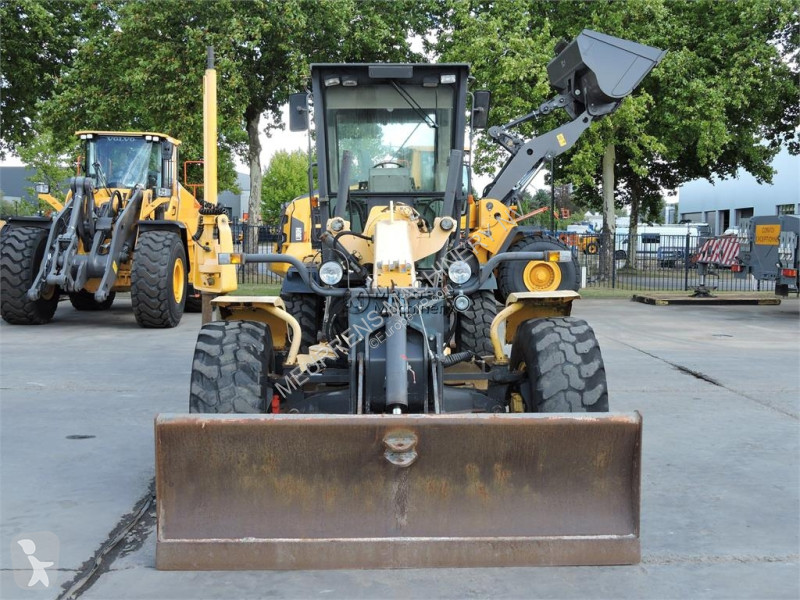 Planeringshøvl New Holland F106.6A