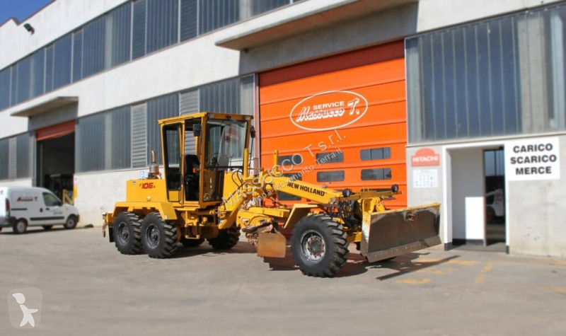 Grejder  F106-A